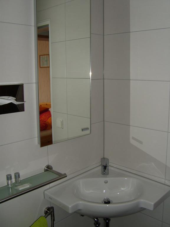 Hotel Haus Hubertus Winterberg Esterno foto