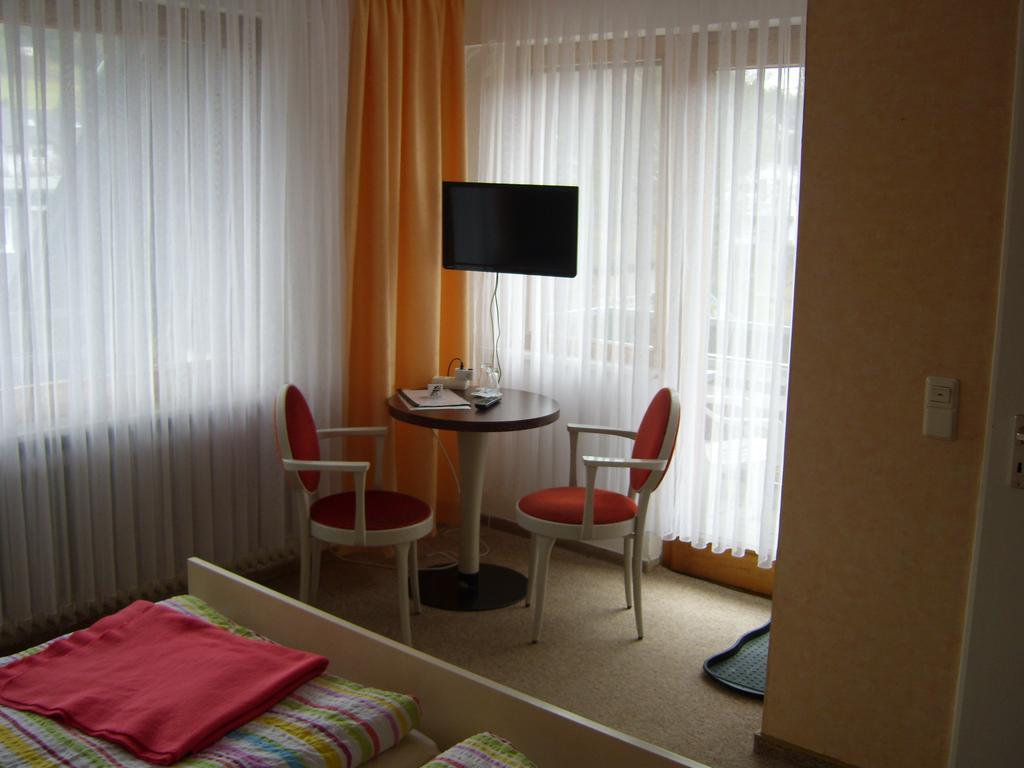Hotel Haus Hubertus Winterberg Esterno foto